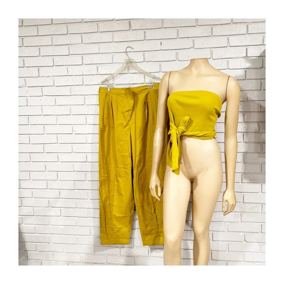 Amazon Women’s Stylish Mustard Set - Picture 3 of 15